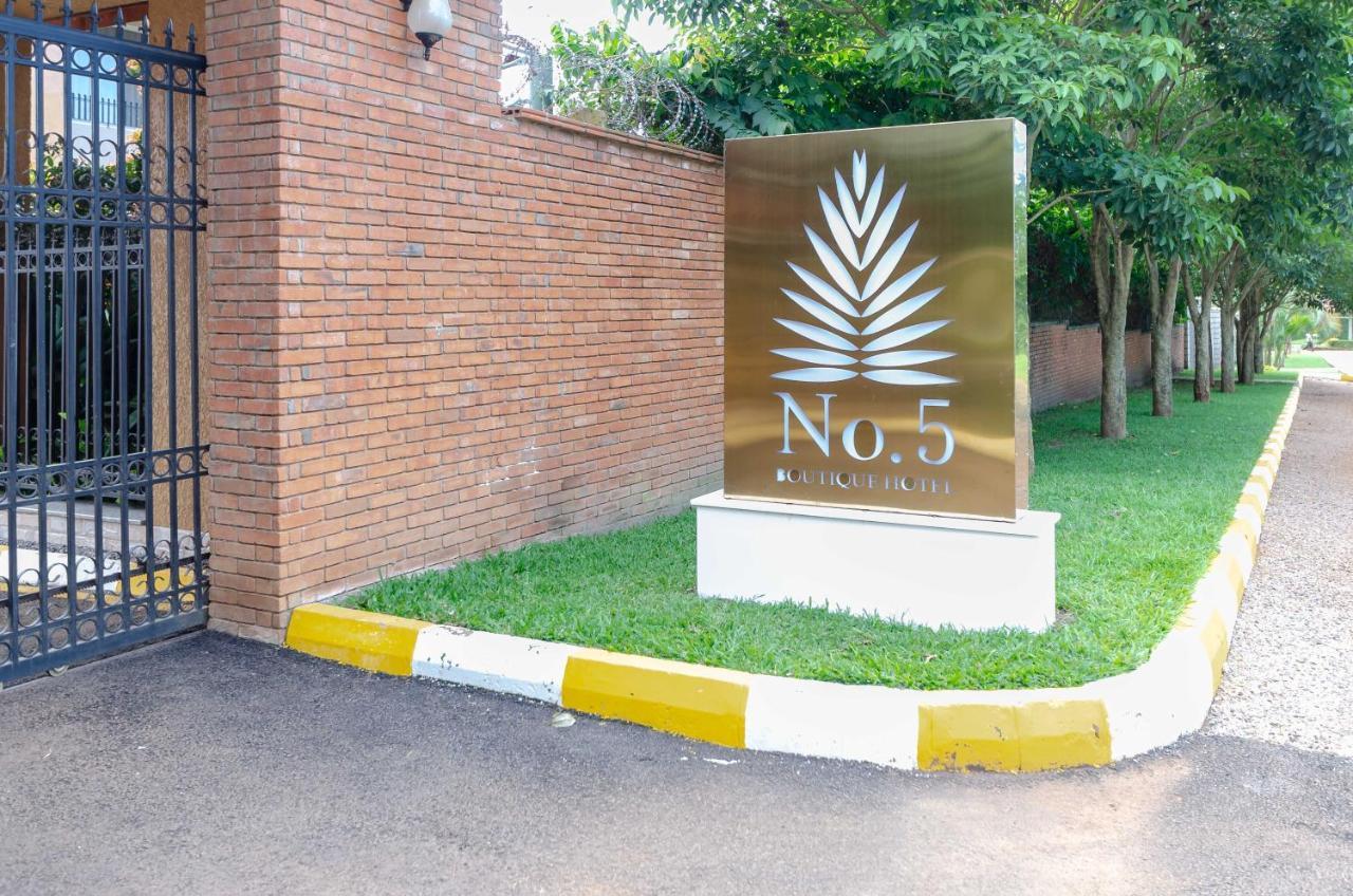 No 5 Boutique Hotel Limited Entebbe Luaran gambar